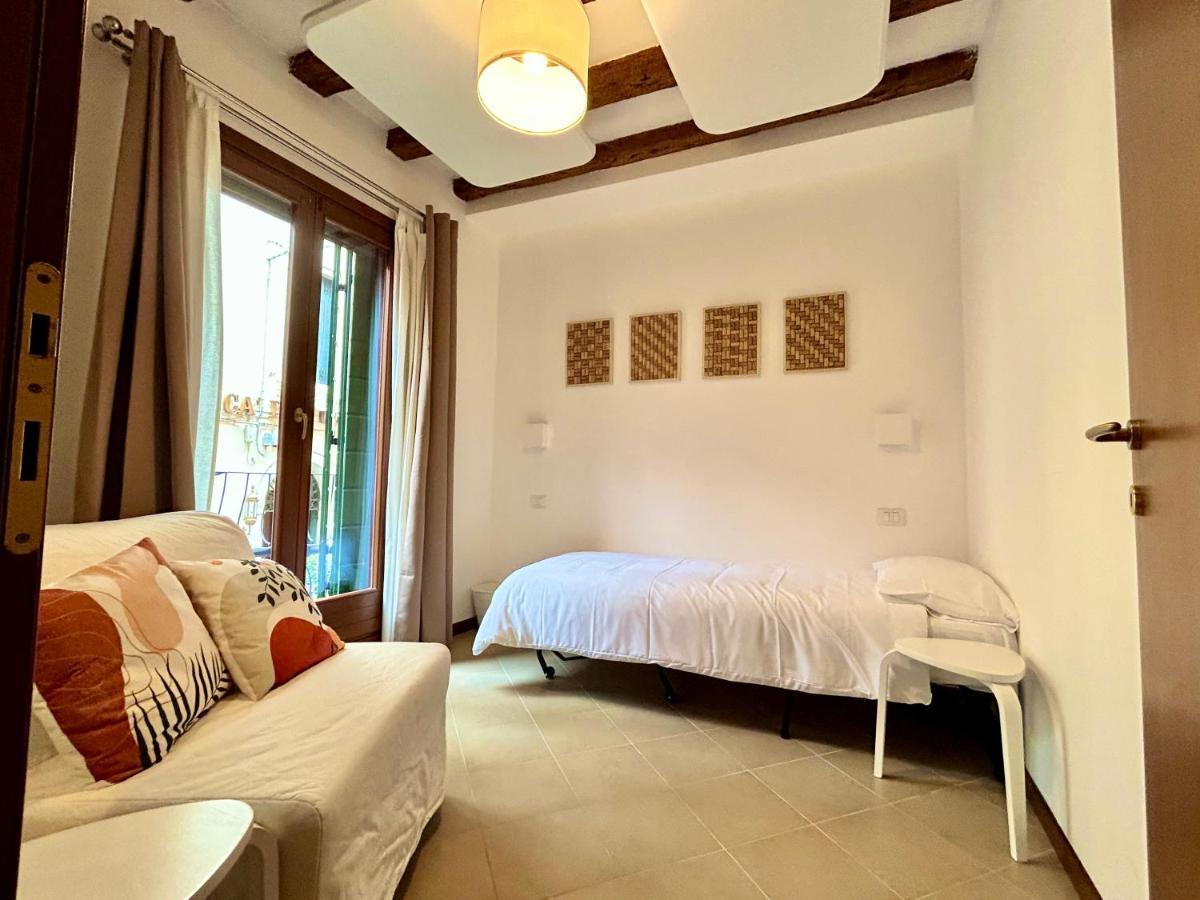 Central Flat Romantic Domus Remedio Венеция Екстериор снимка