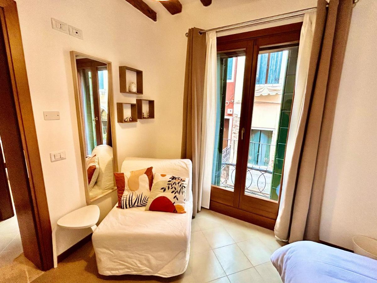 Central Flat Romantic Domus Remedio Венеция Екстериор снимка